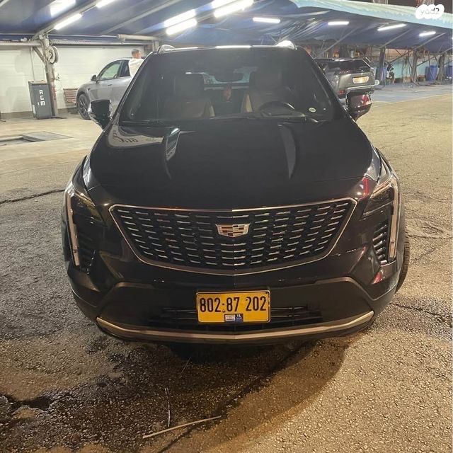 מודעת רכב קאדילק XT4