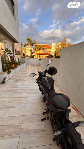 מודעת רכב קאוואסאקי Z650