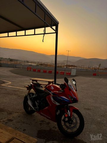 מודעת רכב הונדה CBR500R