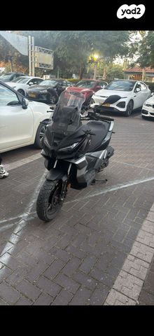 מודעת רכב VOGE SR1