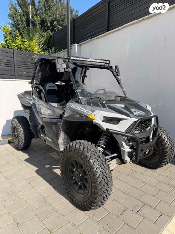 מודעת רכב פולריס