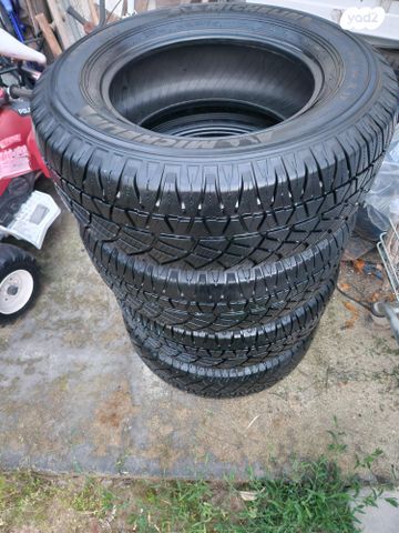 feedItemObj.data.row_1