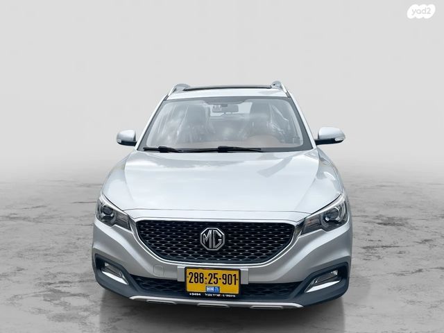 מודעת רכב אם ג'י ZS