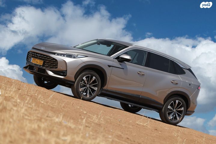 מודעת רכב אם ג'י HS