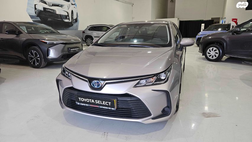 מודעת רכב טויוטה קורולה