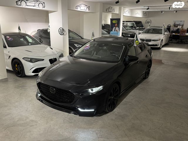 מודעת רכב מאזדה 3