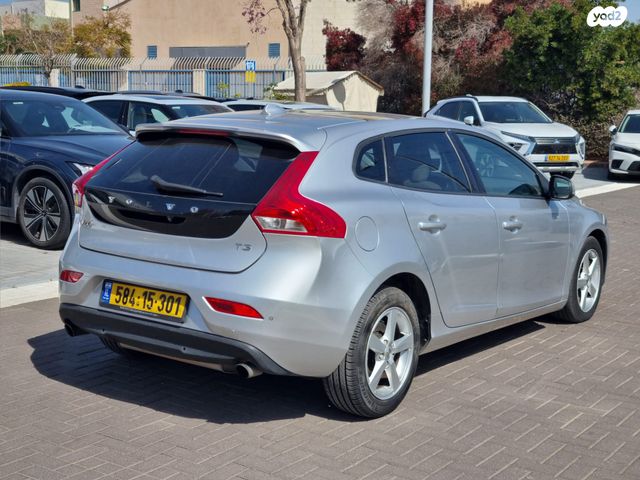 מודעת רכב וולוו V40 1