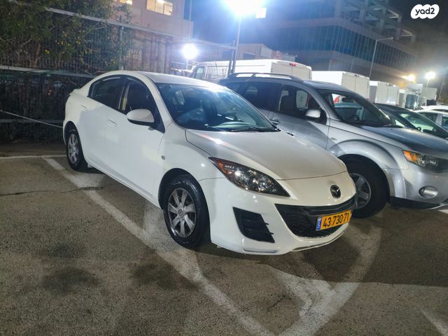 מודעת רכב מאזדה 3