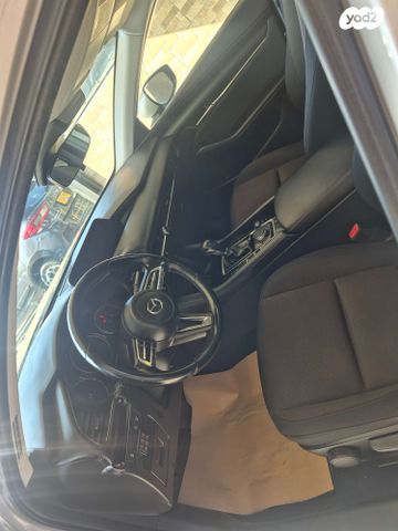 מודעת רכב מאזדה 3 2