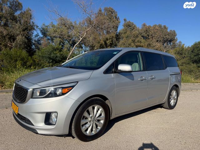 מודעת רכב קיה קרניבל