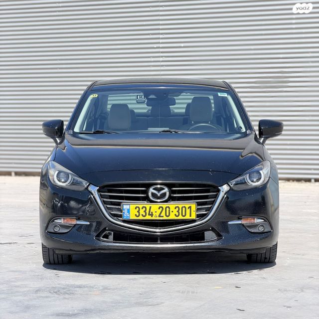 מודעת רכב מאזדה 3