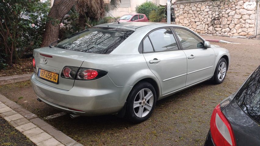 מודעת רכב מאזדה 6