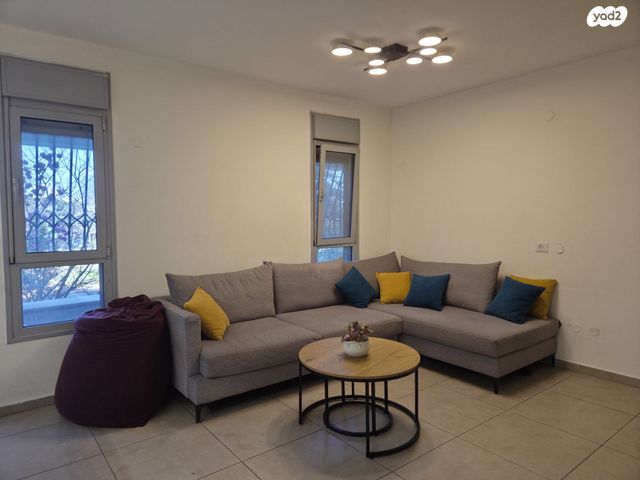 דרך מנחם בגין 1