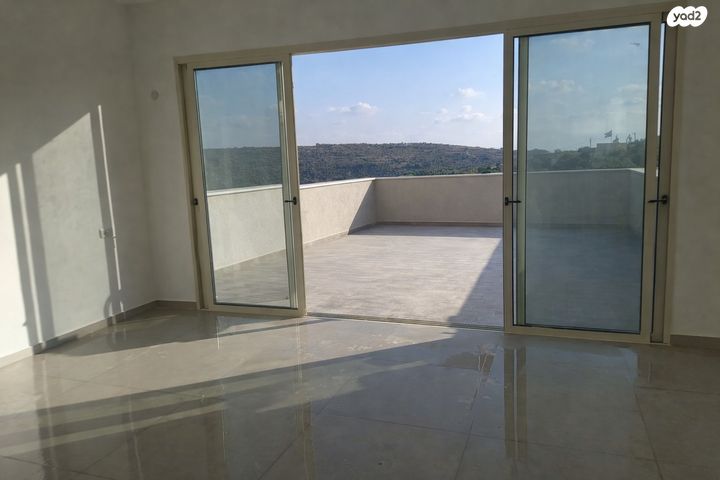 שדרות הראשונים 1