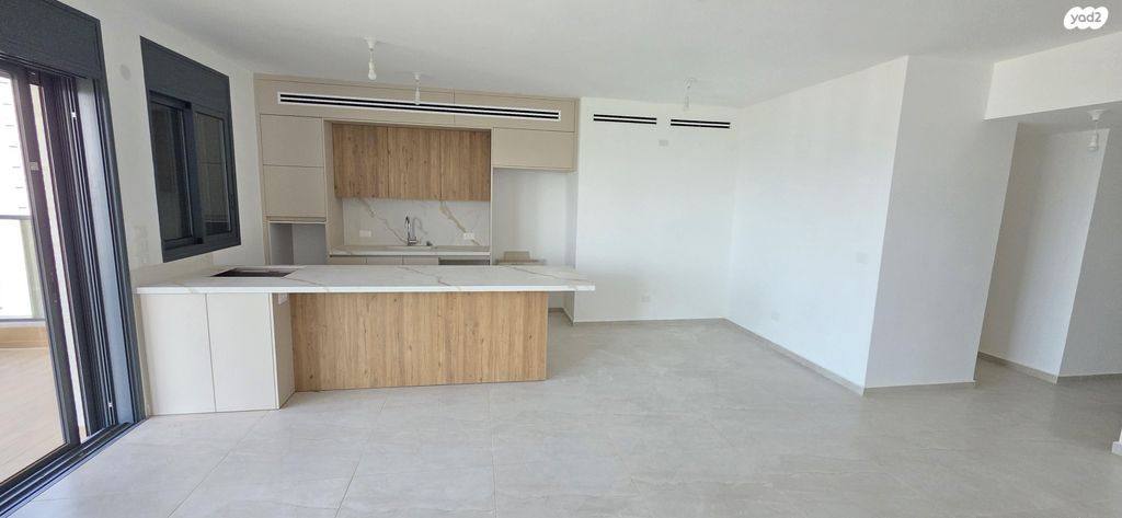 אמנון ליפקין שחק 4