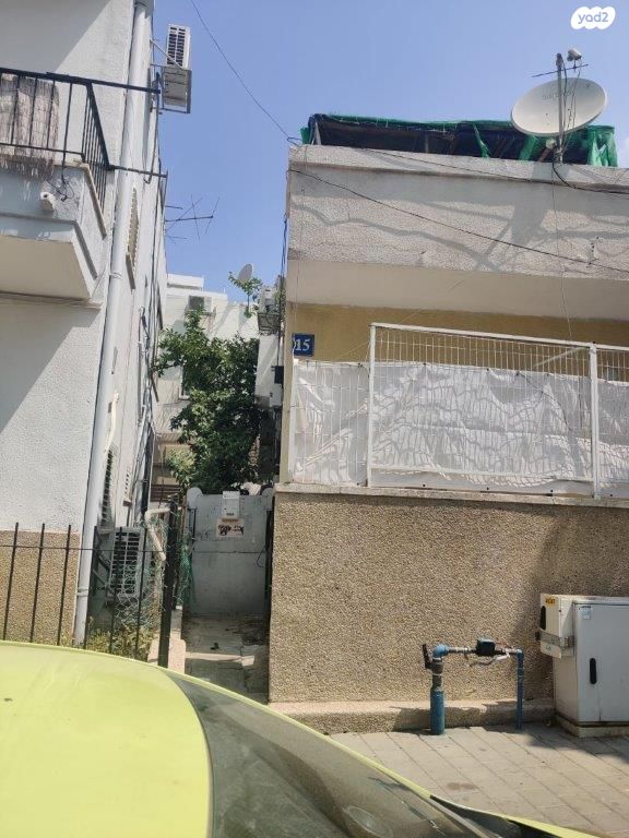 האקליפטוס 15