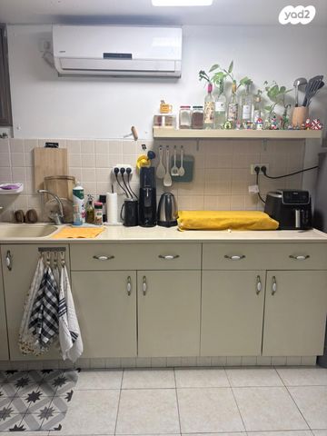 מורדי הגטאות 141