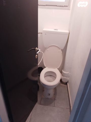 חיים אורבך 8