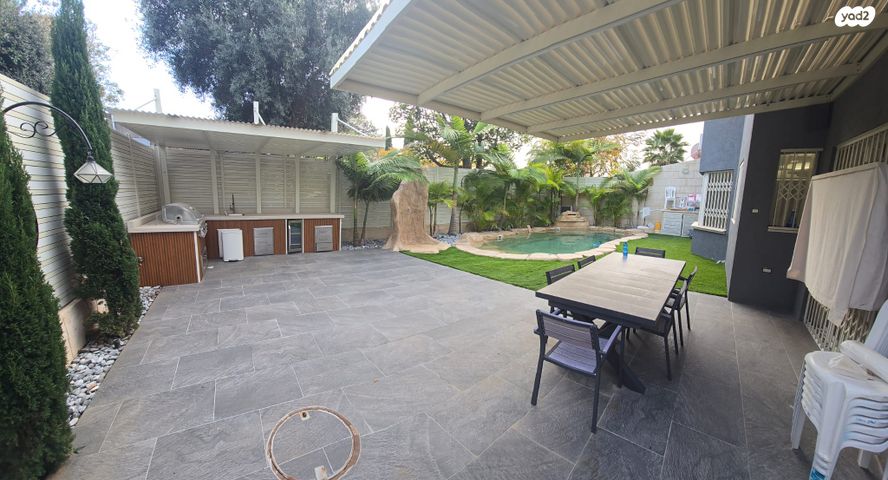 נאות הפרחים