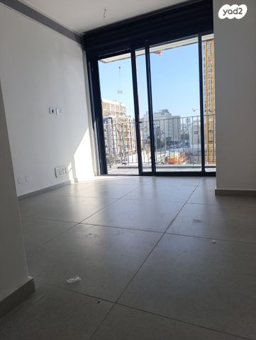 מודעת נכס, ז'בוטינסקי, הצפון החדש - כיכר המדינה, תל אביב יפו