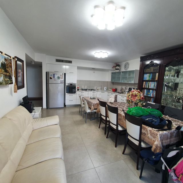 דירה למכירה בירושלים (תיווך) — 2