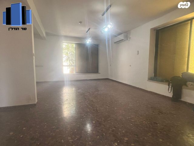 מודעת נכס, זינגר, מרכז העיר, סביניה, הוותיקה, קרית ביאליק