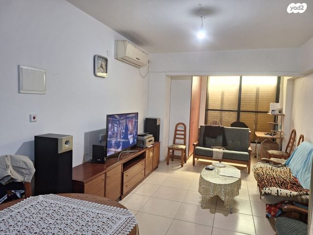 מודעת נכס, מונטיפיורי, פתח תקווה