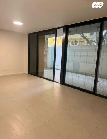 מודעת נכס, בן יהודה, הצפון הישן - דרום, תל אביב יפו