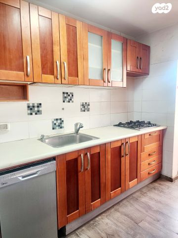 נווה אביבים