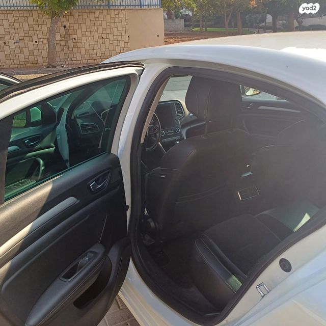 מודעת רכב רנו מגאן