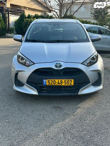 מודעת רכב טויוטה יאריס