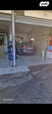 מודעת רכב ב מ וו סדרה 3