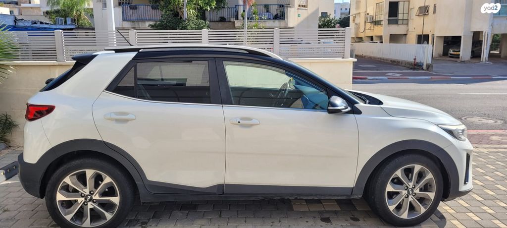 מודעת רכב קיה סטוניק