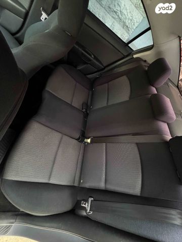 מודעת רכב מאזדה 3