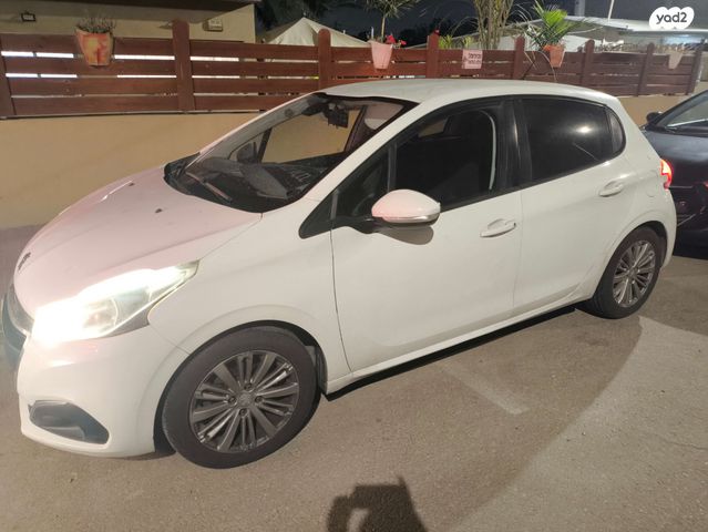 מודעת רכב פיג'ו 208