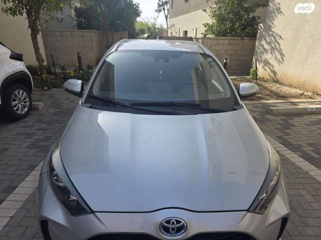 מודעת רכב טויוטה יאריס