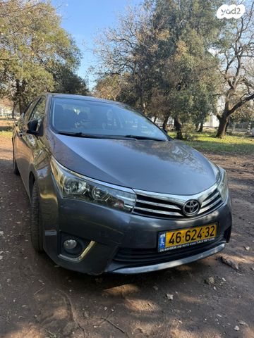 מודעת רכב טויוטה קורולה