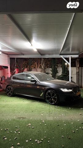 מודעת רכב ב מ וו סדרה 5