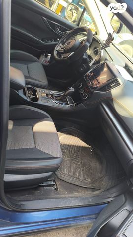 מודעת רכב סובארו XV