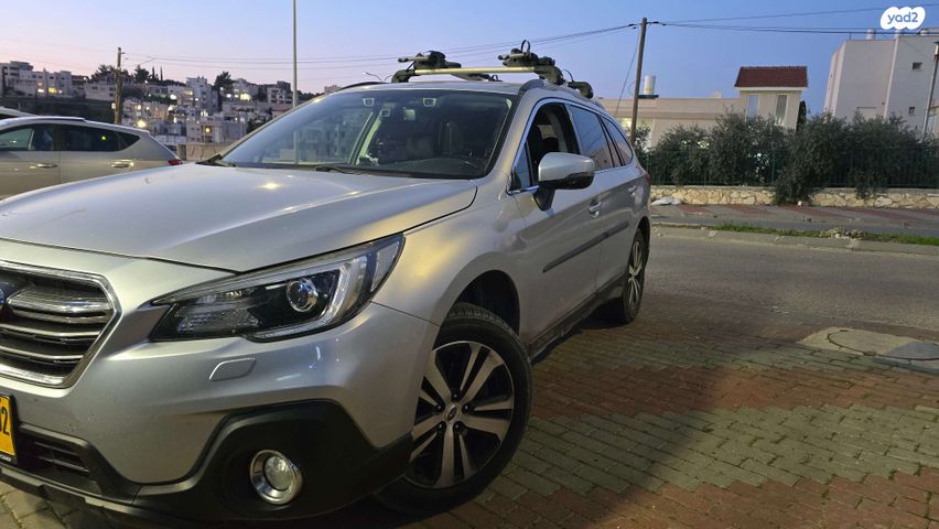 מודעת רכב סובארו אאוטבק