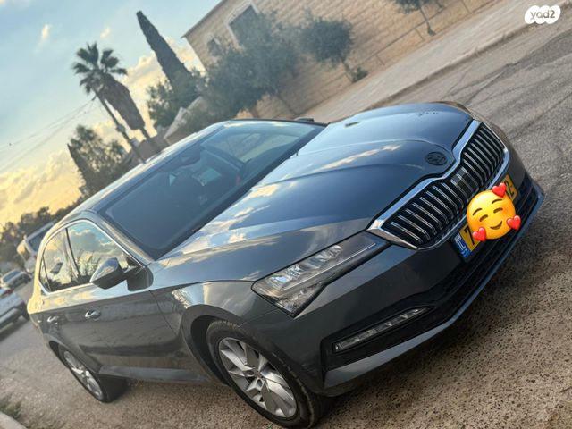 מודעת רכב סקודה סופרב