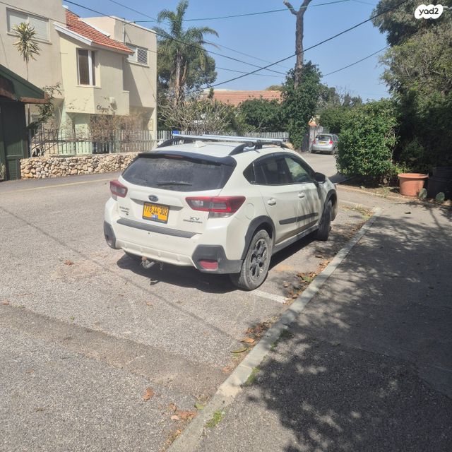 מודעת רכב סובארו XV