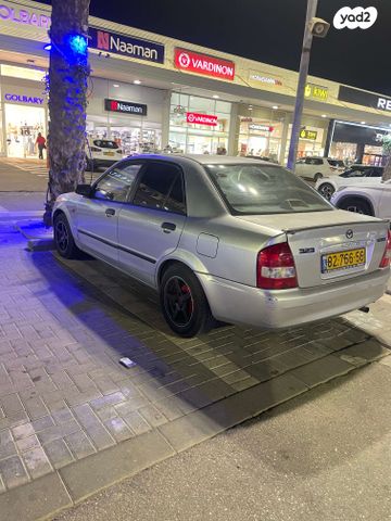 מודעת רכב מאזדה 323