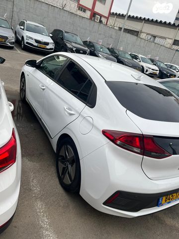 מודעת רכב יונדאי איוניק