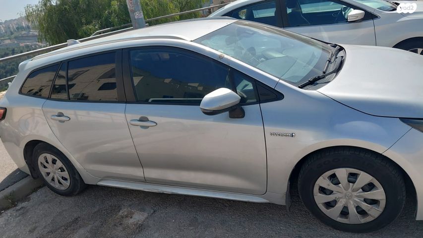 מודעת רכב טויוטה קורולה