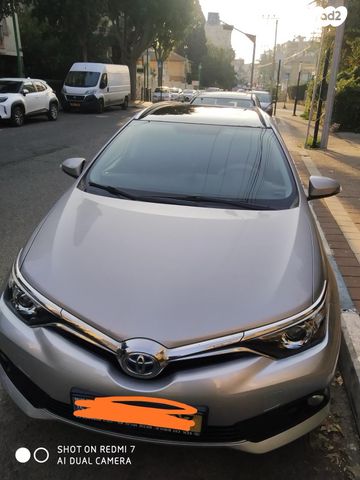 מודעת רכב טויוטה אוריס