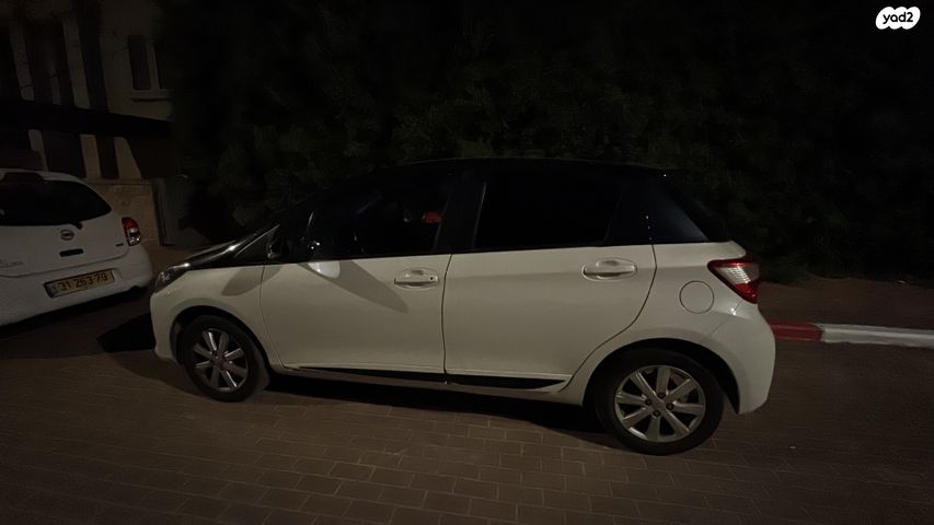 מודעת רכב טויוטה יאריס