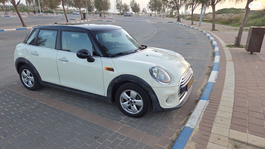 מודעת רכב מיני קופר