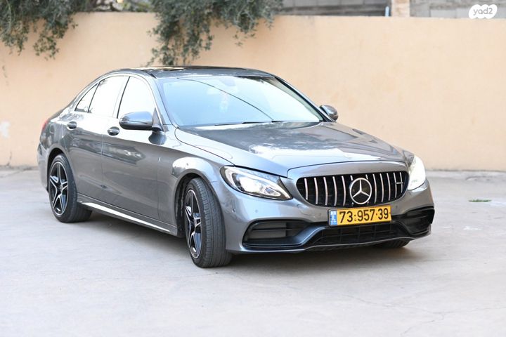 מודעת רכב מרצדס-בנץ C-class