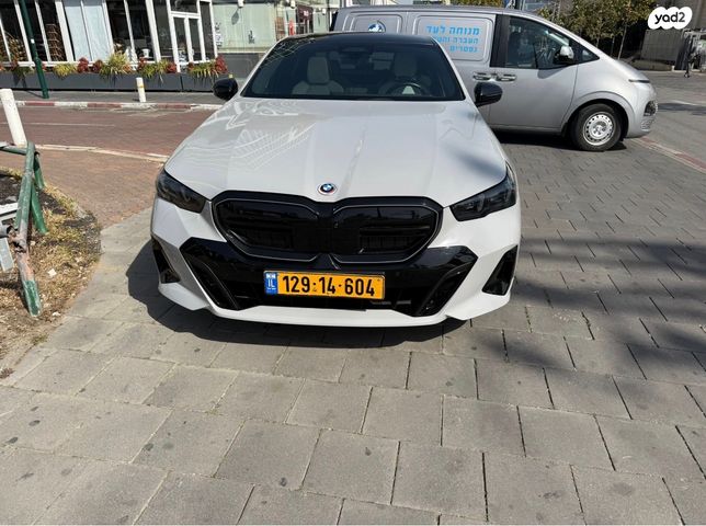 מודעת רכב ב מ וו סדרה 5